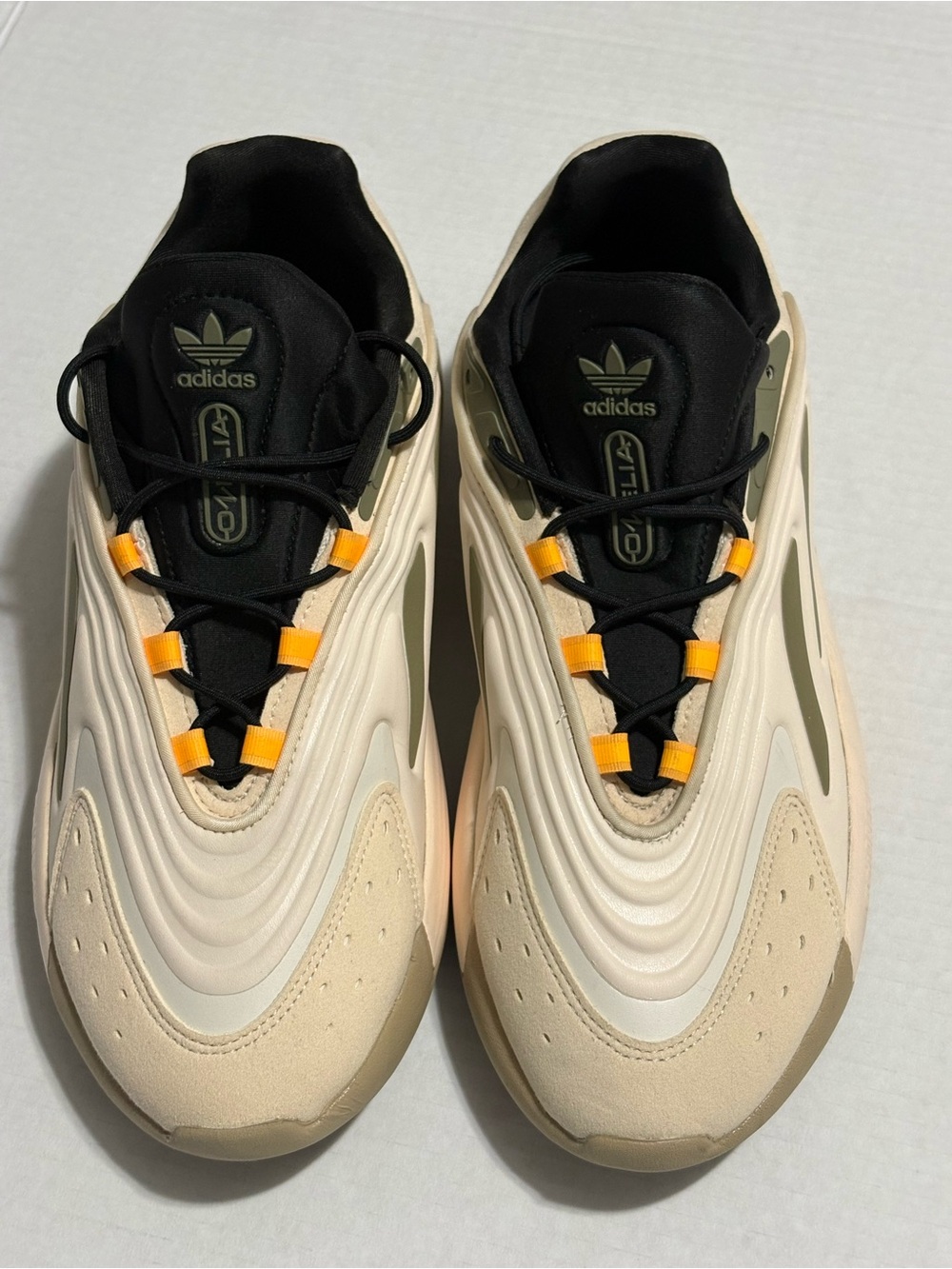 Adidas Ozelia Wonder Mens Size 10.5